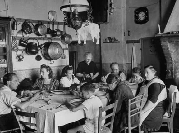 Why Italians Take Long Lunches — And Why You Should Too